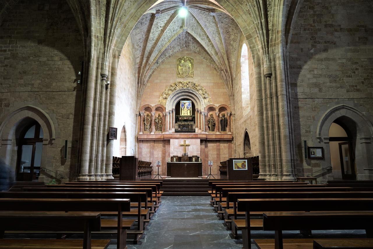 Monasterio De Santa Maria De Valvanera Anguiano Екстер'єр фото