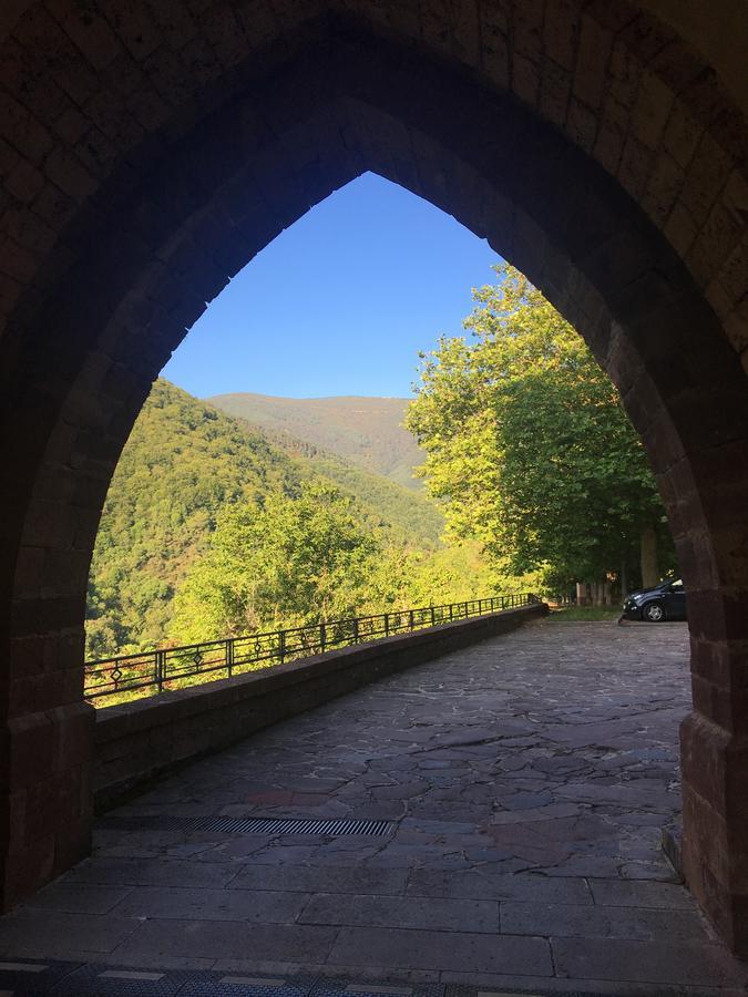Monasterio De Santa Maria De Valvanera Anguiano Екстер'єр фото